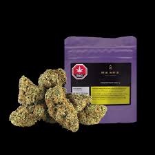 Royal Harvest Craft Cannabis : Frosted Fruit Cake